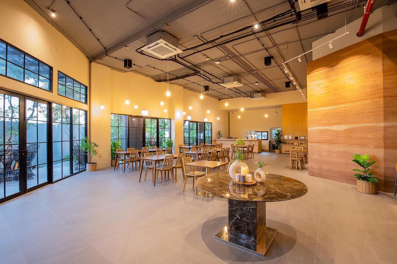 Centara Life Wisma Hotel Ratchaburi Eksteriør bilde